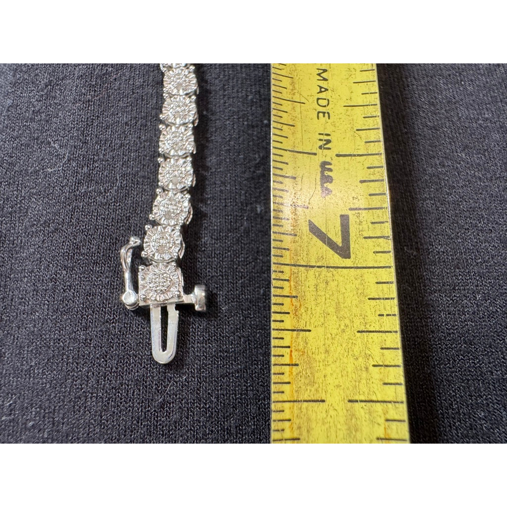 Sterling silver and diamond tennis bracelet 7 inches .25 ctw - Picture 3 of 6